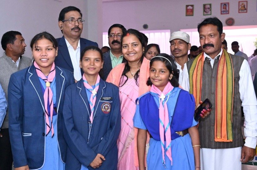 युवाओं के नेतृत्व क्षमता का विकास करता है युवा संसद : मंत्री राजवाड़े