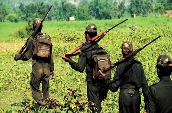 छत्तीसगढ़ में लागू हुई नक्सलवादी आत्मसमर्पण एवं पीड़ित राहत पुनर्वास नीति। जिलों में समितियों के गठन के निर्देश