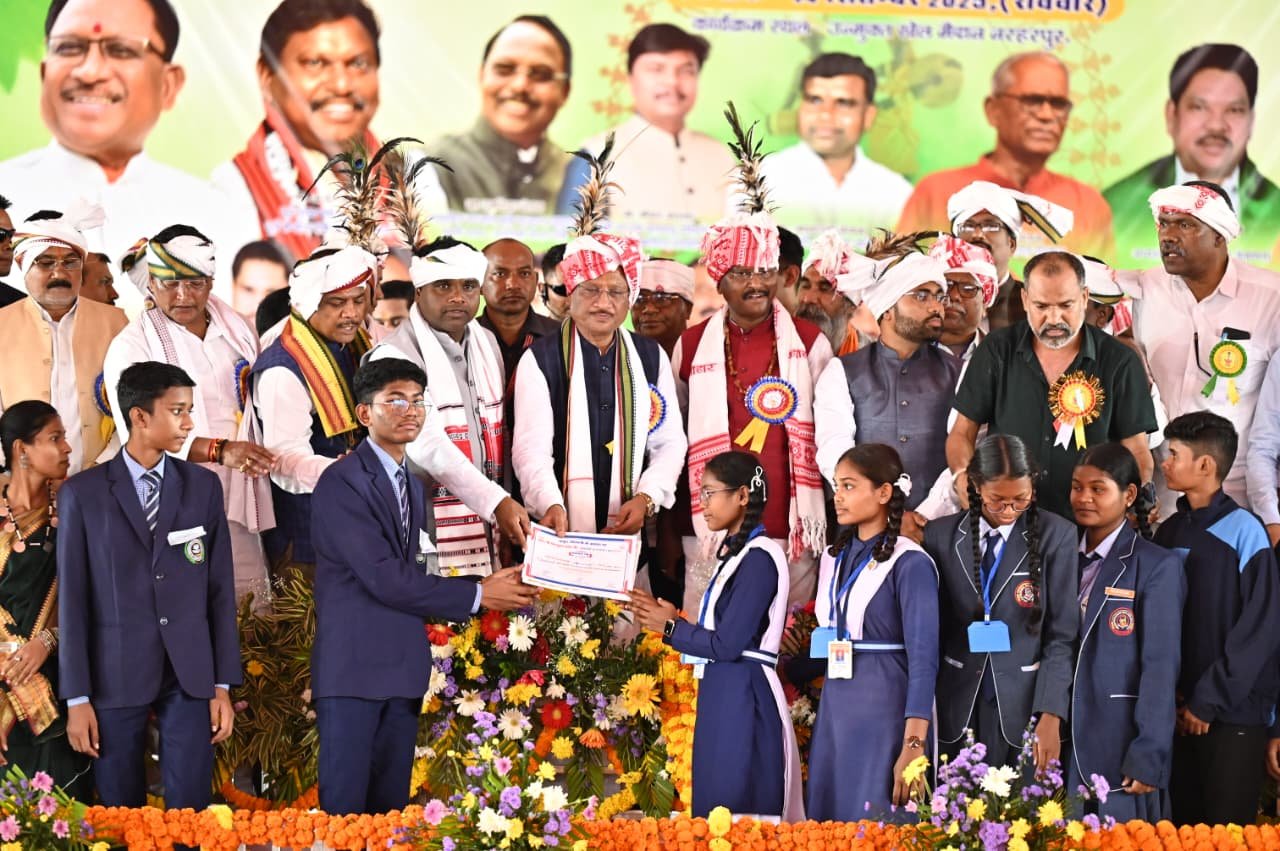 नई उद्योग नीति में बस्तर संभाग पर विशेष तौर पर फोकस : मुख्यमंत्री श्री विष्णु देव साय