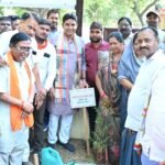 हर वर्ग की खुशहाली के लिए प्रतिबद्ध है सरकार, तेज गति से दौड़ रहा है छत्तीसगढ़ का विकास: मंत्री श्री टंक राम वर्मा