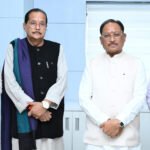 मुख्यमंत्री श्री विष्णु देव साय से झारखंड के वित्त मंत्री श्री राधाकृष्ण किशोर ने की सौजन्य भेंट