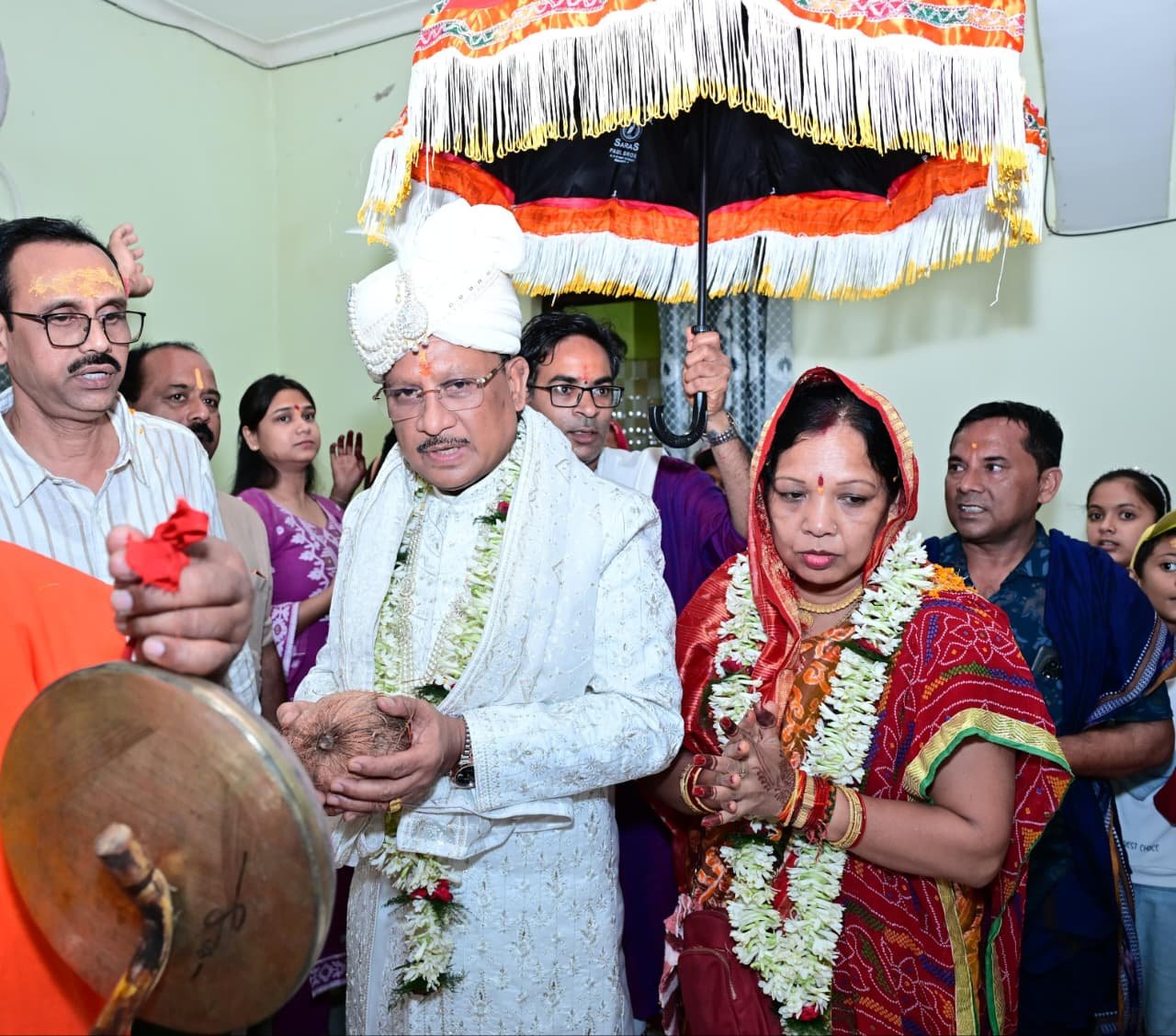 मुख्यमंत्री श्री विष्णुदेव साय ने दोकड़ा की ऐतिहासिक रथयात्रा में निभाई गजपति महाराजा की परंपरा : भगवान श्री जगन्नाथ का रथ खींचकर प्रदेशवासियों के सुख, समृद्धि और खुशहाली की कामना की