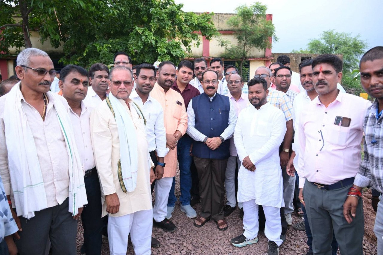 उप मुख्यमंत्री श्री अरुण साव ने वन महोत्सव का किया शुभारंभ