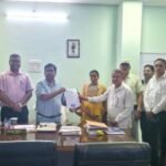 भटके मासूम को मिला अपना परिवार: बाल कल्याण समिति बालोद की पहल बनी नई जिंदगी की उम्मीद