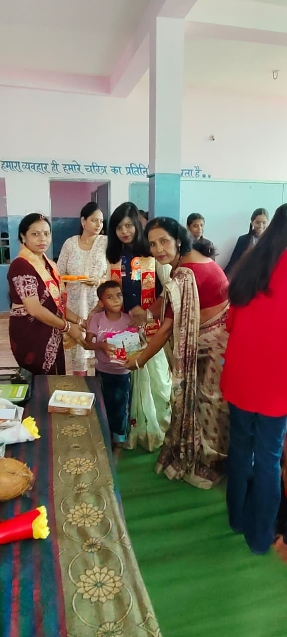 प्रांजल जीनियस पब्लिक स्कूल में धूमधाम से मनाया गया शाला प्रवेश उत्सव