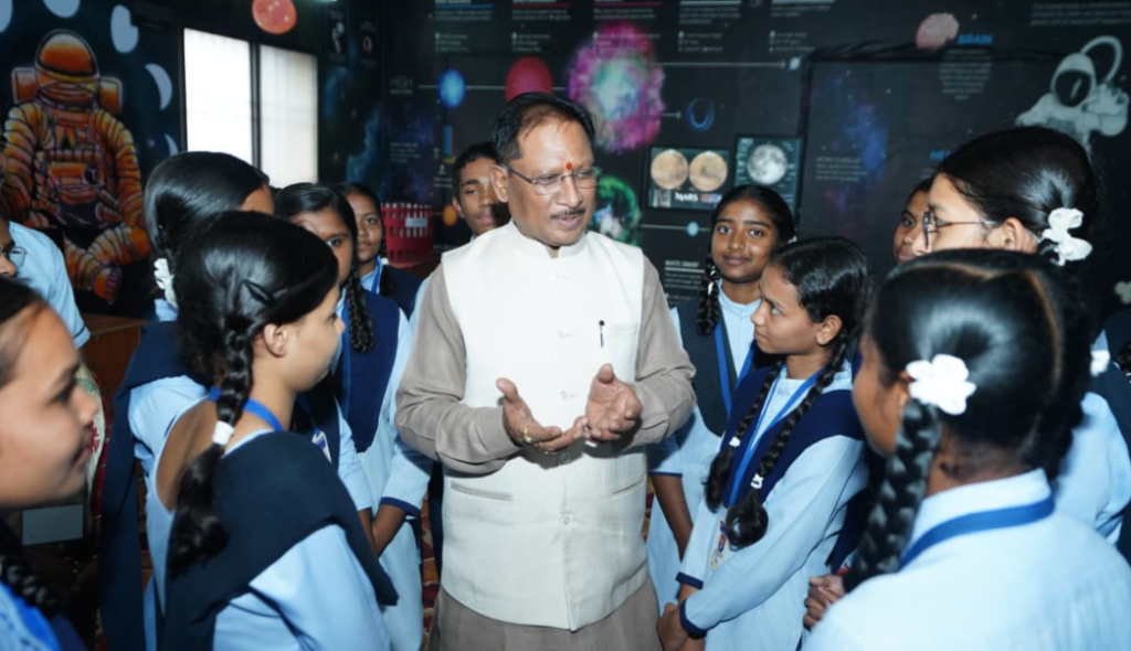 नई पीढ़ी का भविष्य संवारना ही हमारी सबसे बड़ी जिम्मेदारी : मुख्यमंत्री श्री विष्णुदेव साय