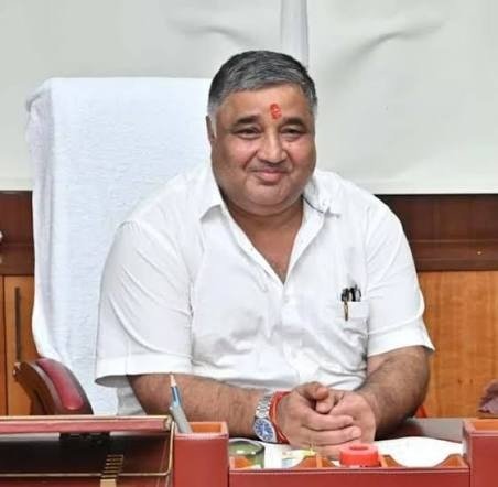 वृक्षारोपण केवल अभियान नहीं, आने वाली पीढ़ियों के सुरक्षित भविष्य का संकल्प है: श्री राजेश अग्रवाल