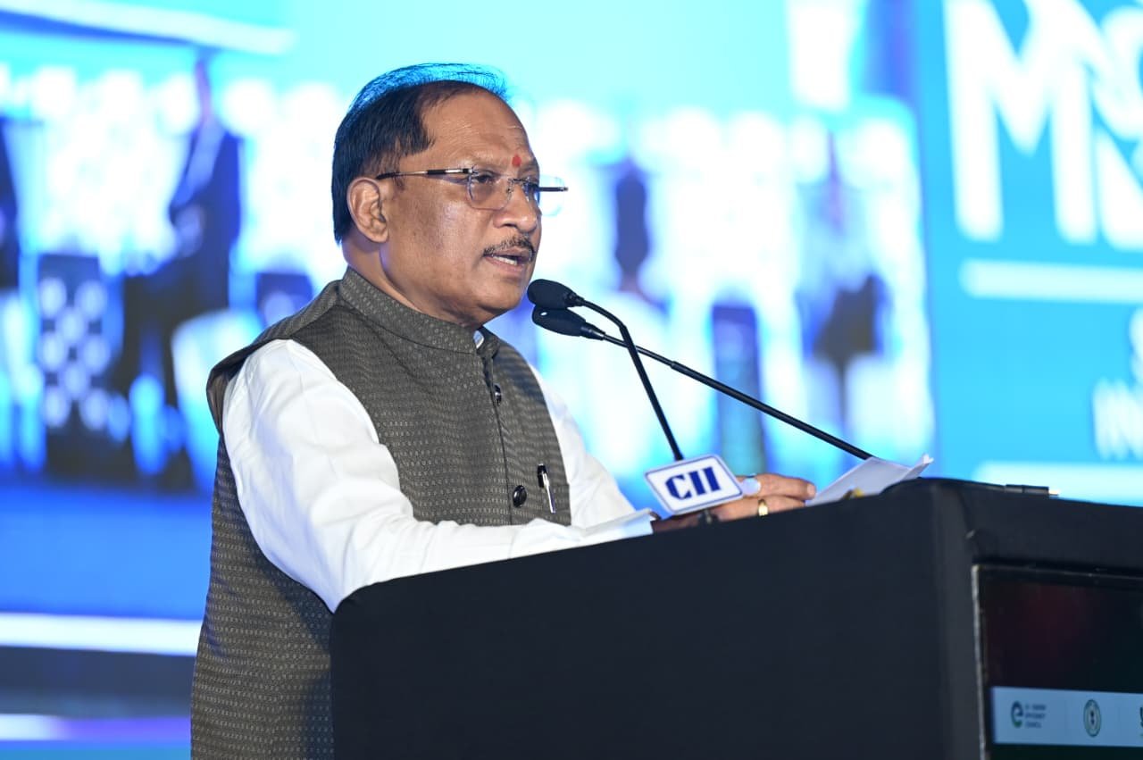 छत्तीसगढ़ शासन द्वारा भारतीय उद्योग परिसंघ (CII) के सहयोग से आयोजित ‘छत्तीसगढ़ इंडस्ट्री डायलॉग ऑन ग्रीन स्टील’ में ₹13,840