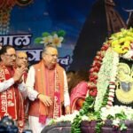 मुख्यमंत्री श्री विष्णु देव साय ने भगवान शिव का रुद्राभिषेक कर प्रदेशवासियों के सुख-समृद्धि और खुशहाली की कामना की
