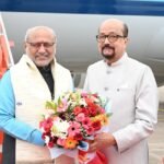 राज्यपाल श्री डेका ने उपराष्ट्रपति श्री राधाकृष्णन का किया आत्मीय स्वागत