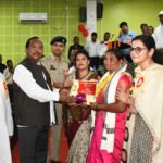 शिक्षक केवल पाठ्यक्रम पूरा कराने वाला व्यक्ति नहीं, बल्कि एक पूरी पीढ़ी के चरित्र और सोच का निर्माताः मंत्री श्री नेताम